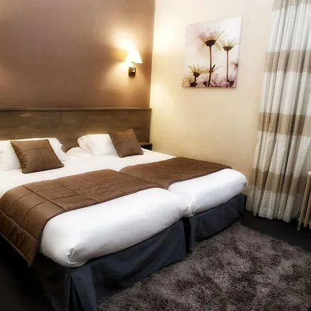 Brit Le Surcouf Hotel 3*